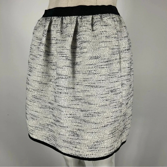 Wilfred  skirt 6 - Picture 4 of 11